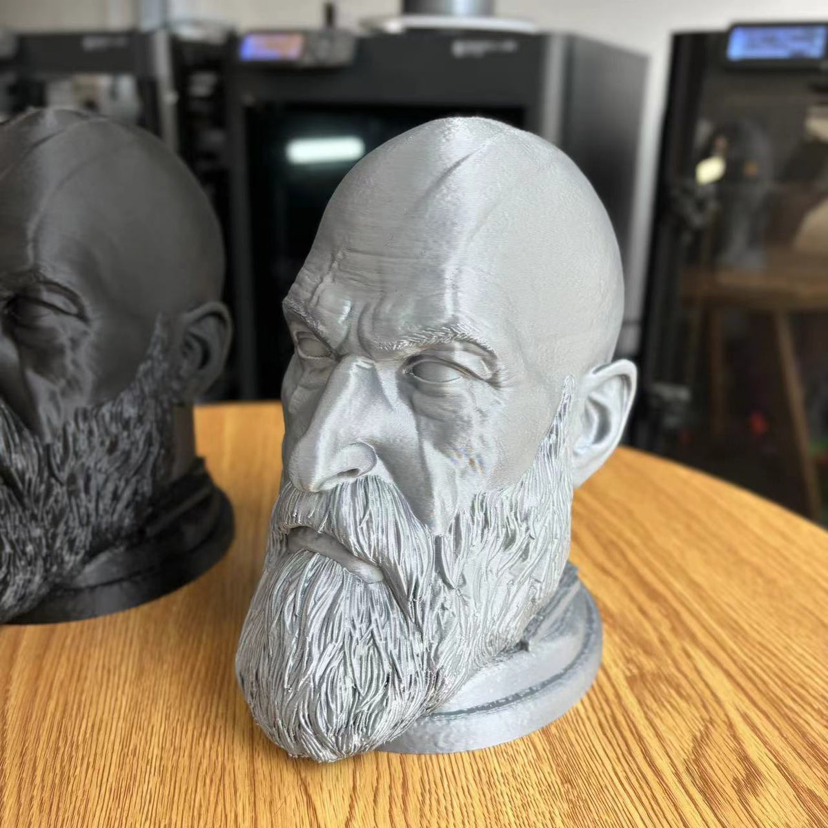 Warrior Kratos Head Sculpture Earphone