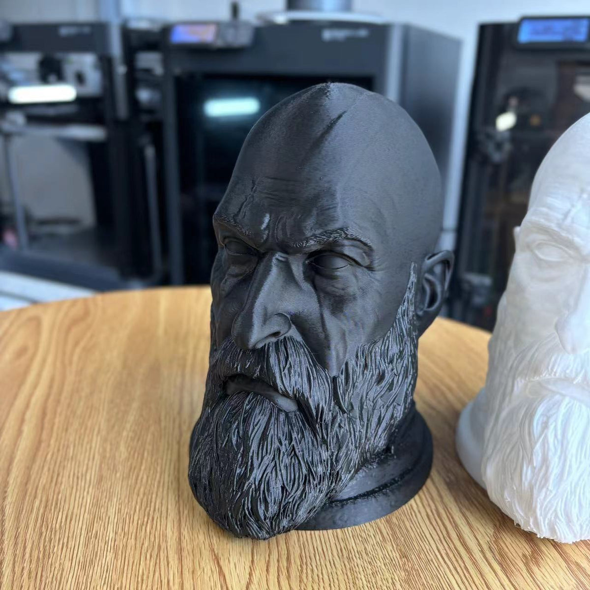 Warrior Kratos Head Sculpture Earphone
